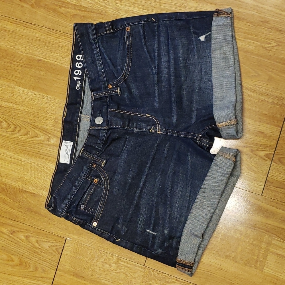 GAP Sexy Boyfriend Shorts denim sz 25